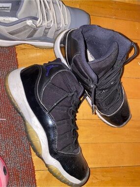 Jordan Black and Purple High-Top Basketball Shoes